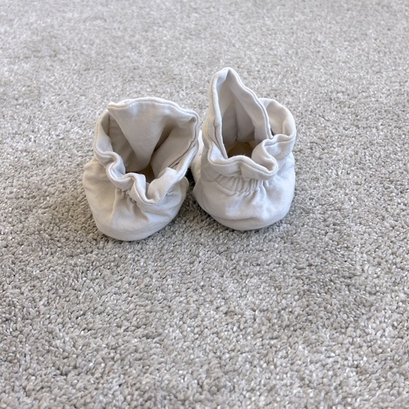 Organic Cotton Muslin Baby Booties Newborn Baby Socks Slipper - Picture 4 of 4